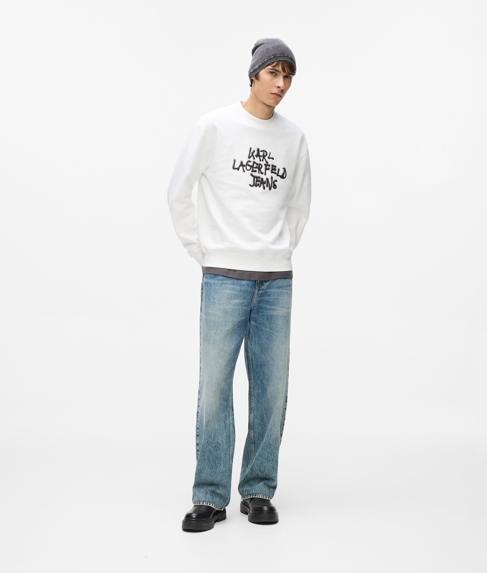 Graffiti sweatshirt
