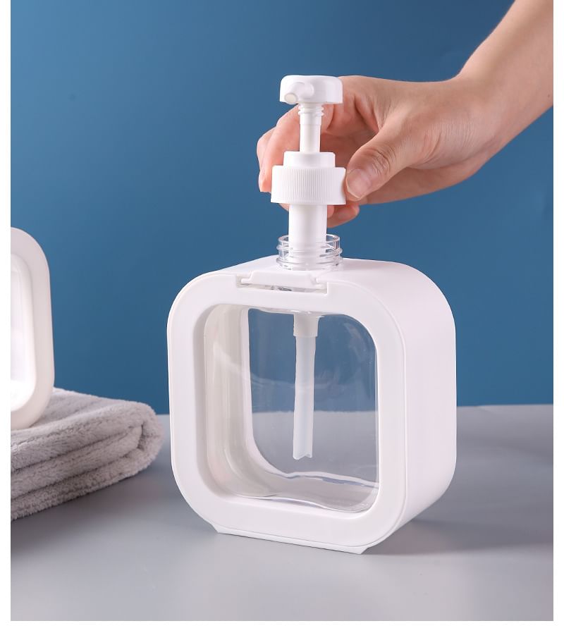 Coolkiss - Plastic badkamerpompfles (verschillende ontwerpen)