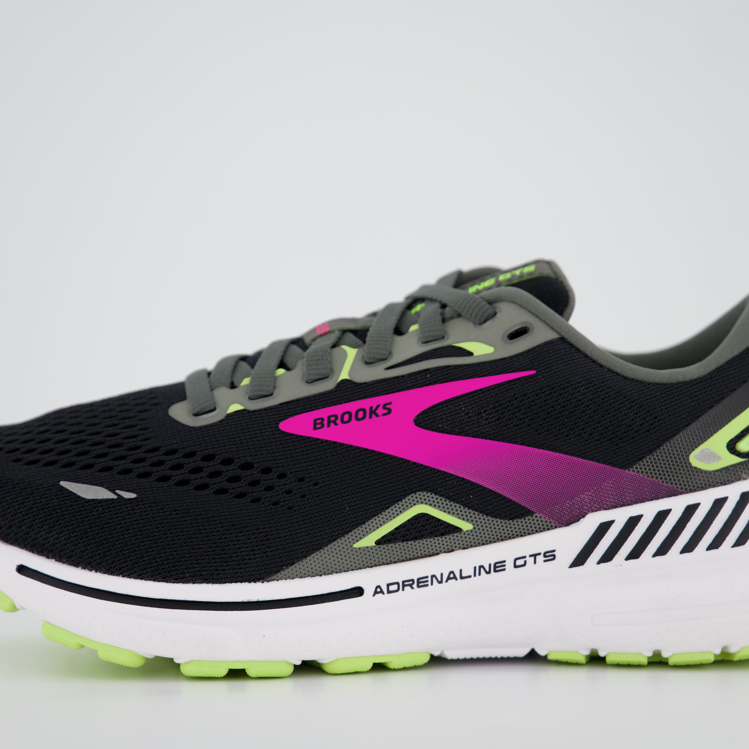 Brooks Adrenaline GTS 23