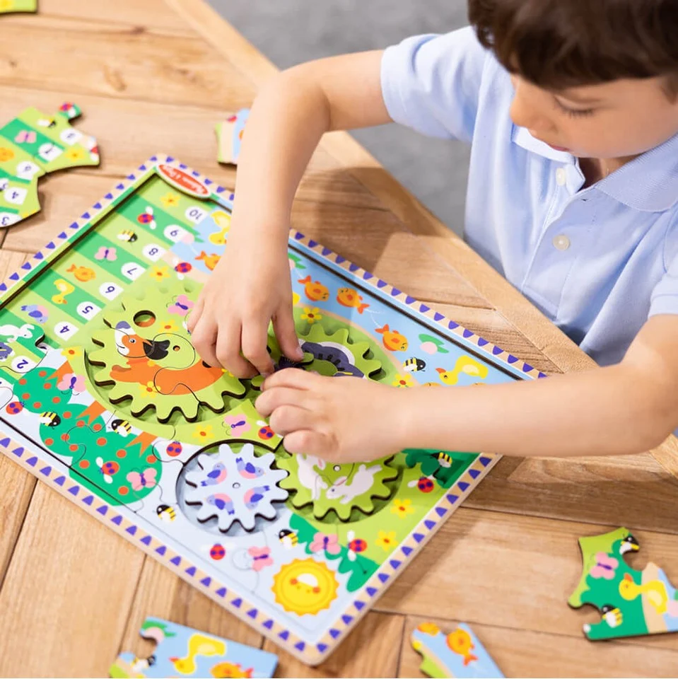 Melissa og Doug - Animal Chase I-Spy Wooden Gear Puzzle - (31004)