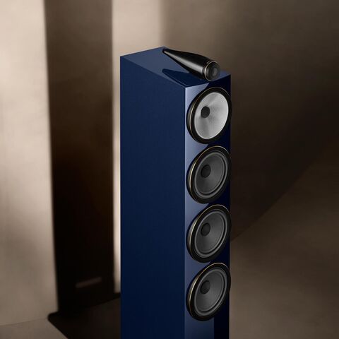B&W 702 S3 Signature – ultra-exclusieve vloerluidspreker Midnight Blue Metallic
