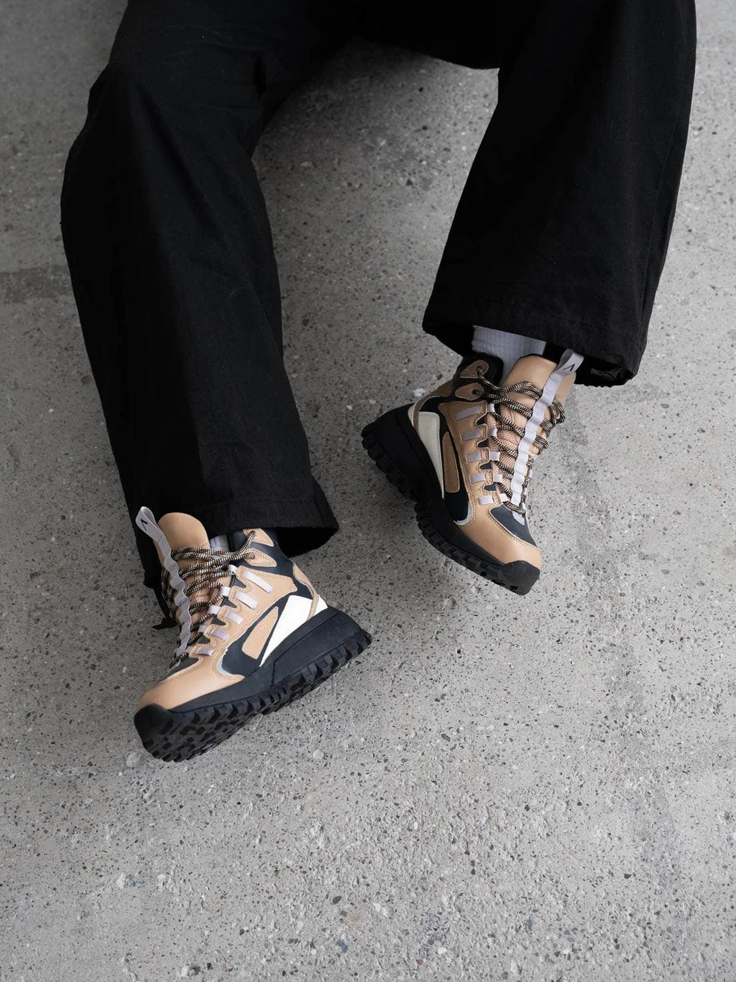 Apaze Hightop Leather