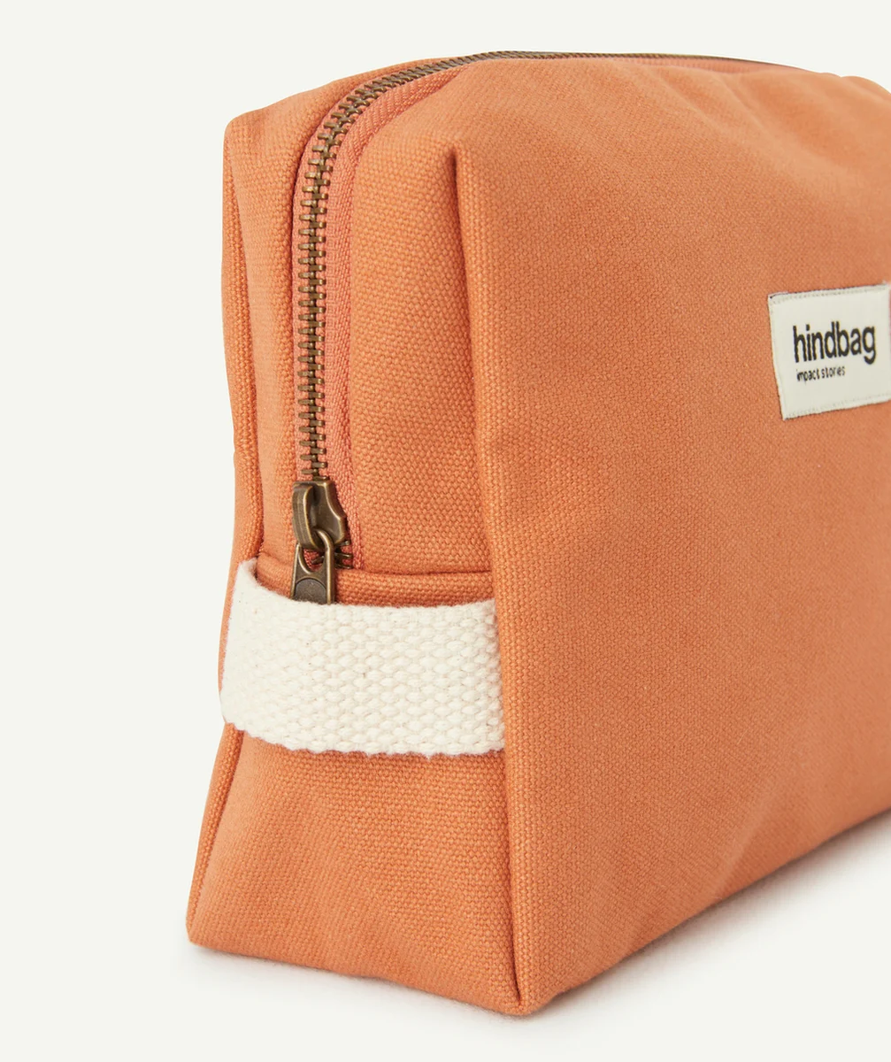 HINDBAGTROUSSE DE TOILETTE LEON EN COTON BIO SIENNE