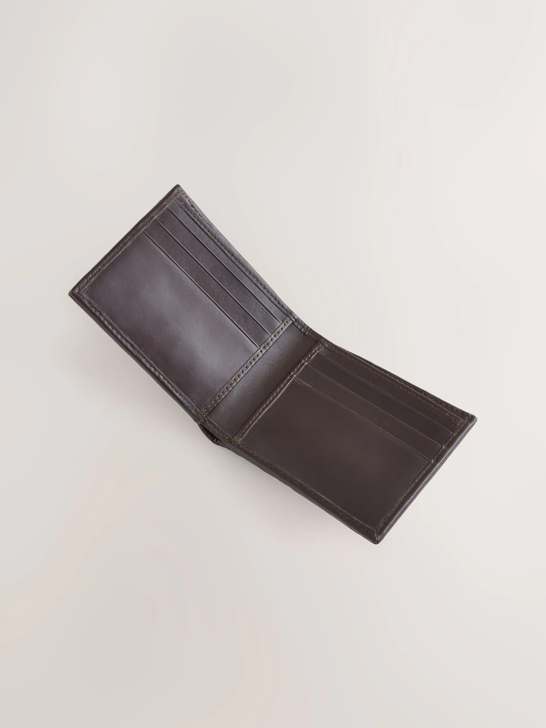 Bruin - Leather Woven Stitch Wallet
