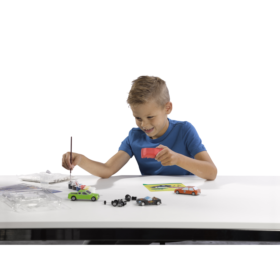 SES Creative® Autos gießen und anmalen