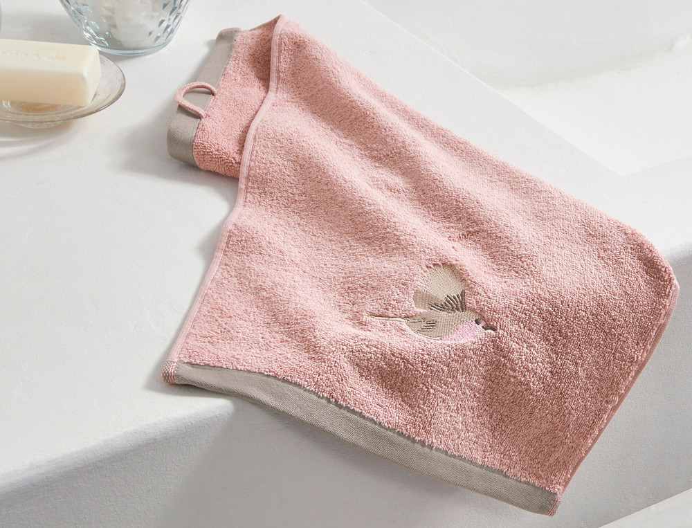 Serviette invité-À vol d'oiseaux