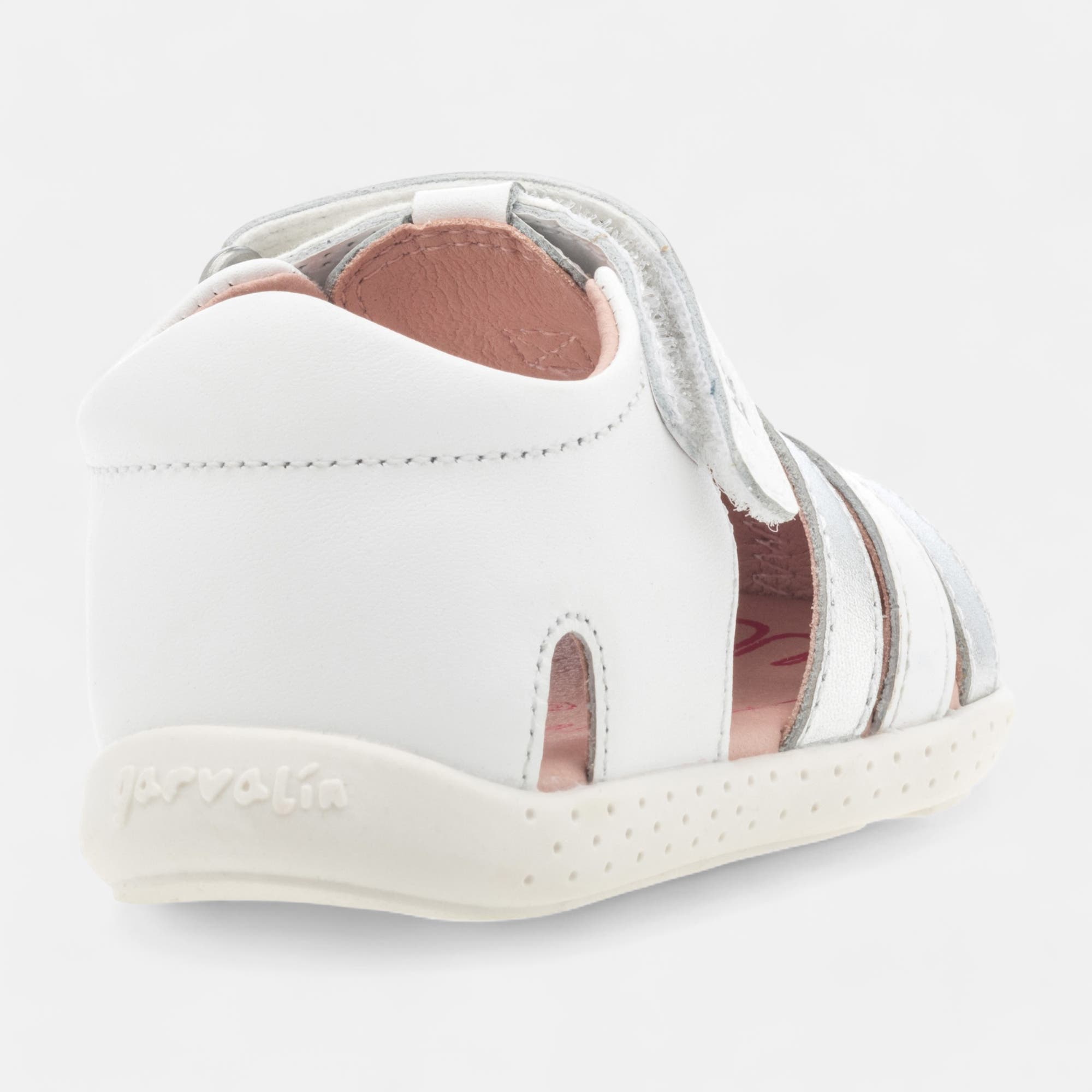 Nu-pieds Bébé fille en cuir blanc