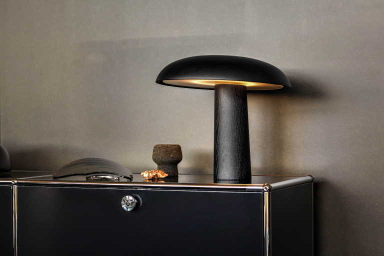 ClassiCon Forma tafellamp naturel essen