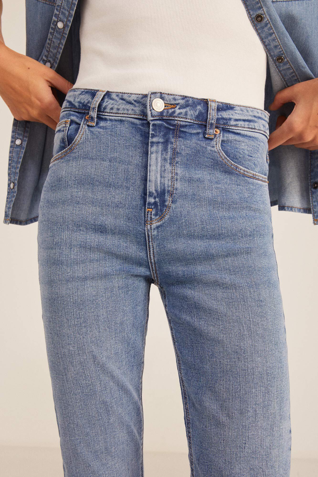 Calça jeans bootcut com lavagem sustentável - azul médio