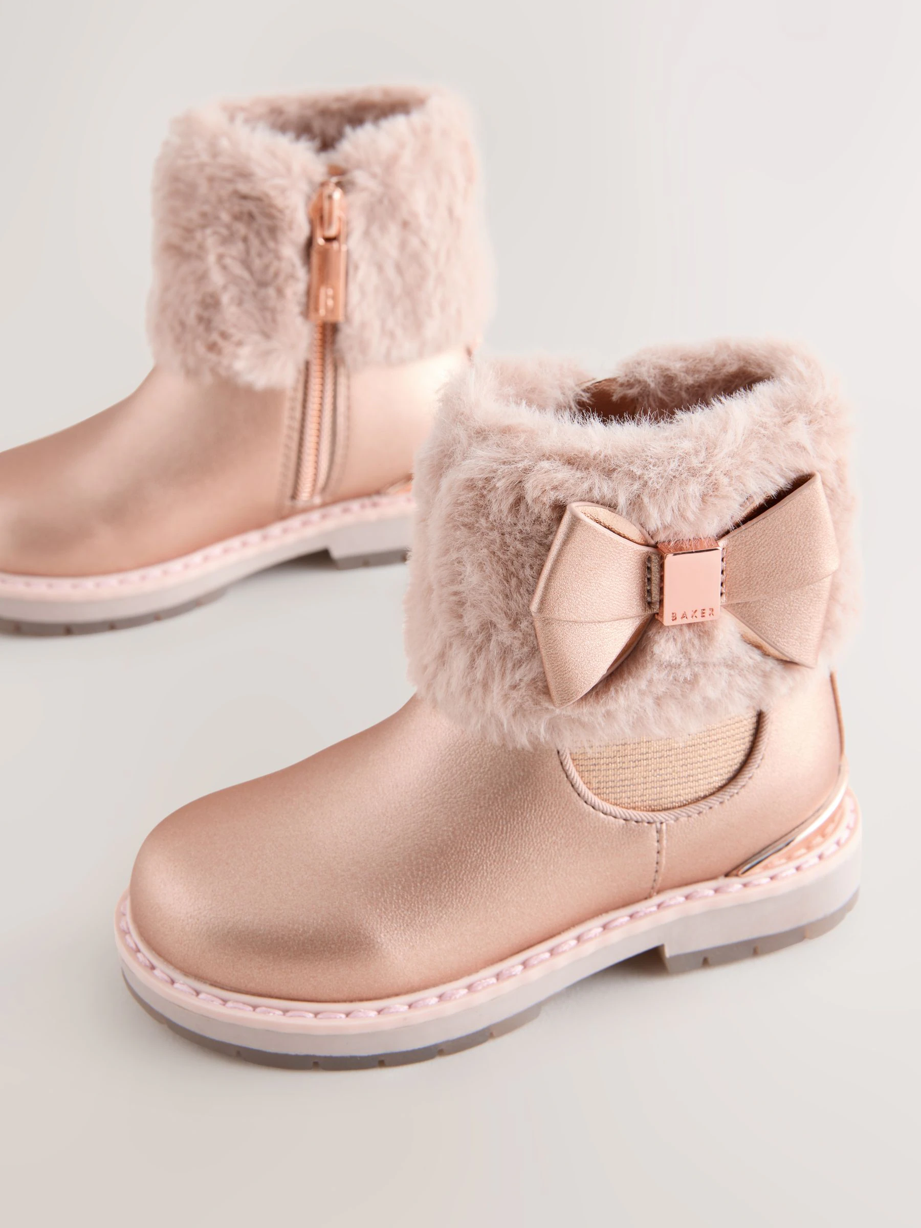 Roze - Baker by Ted Baker Girls Faux Fur Cuff Boots with Bow