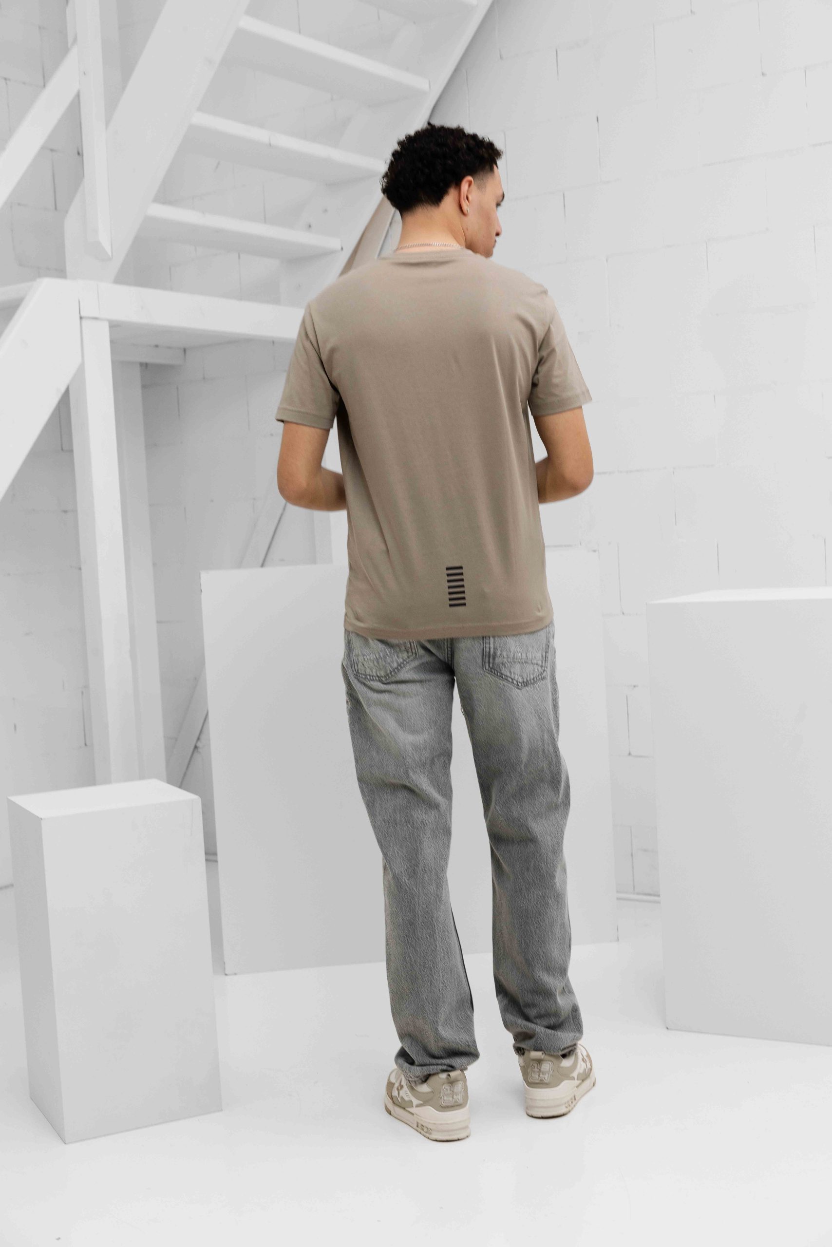 EA7 Emporio Armani 7M001327 T-Shirt Heren Beige