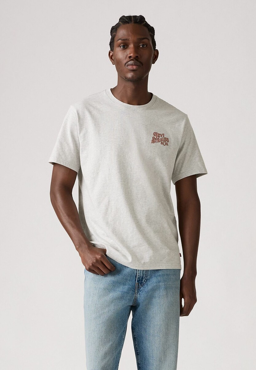 Camiseta Levi's Relaxed com estampa nas costas