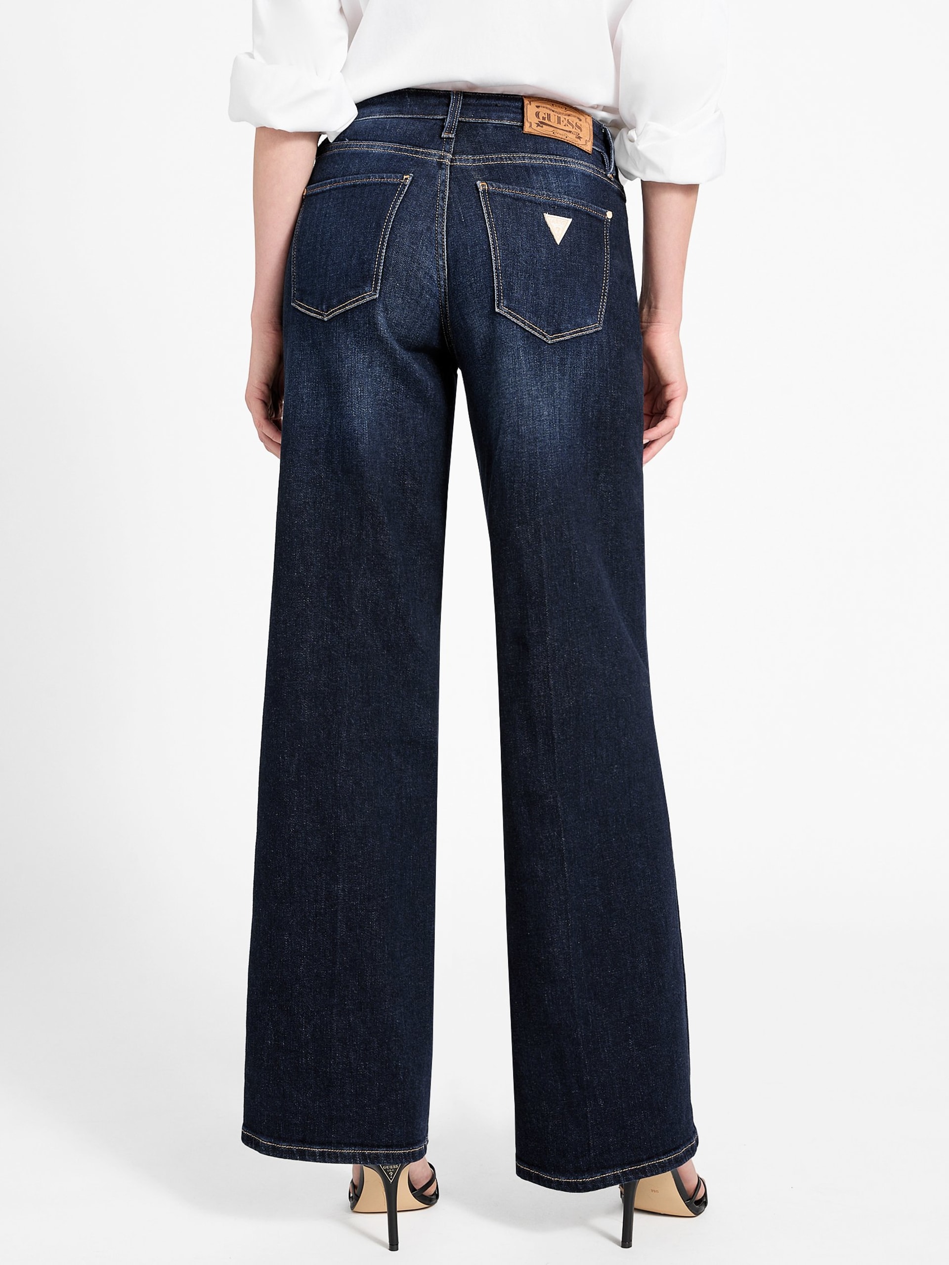 Calça jeans palazzo sexy de cintura média e pernas largas