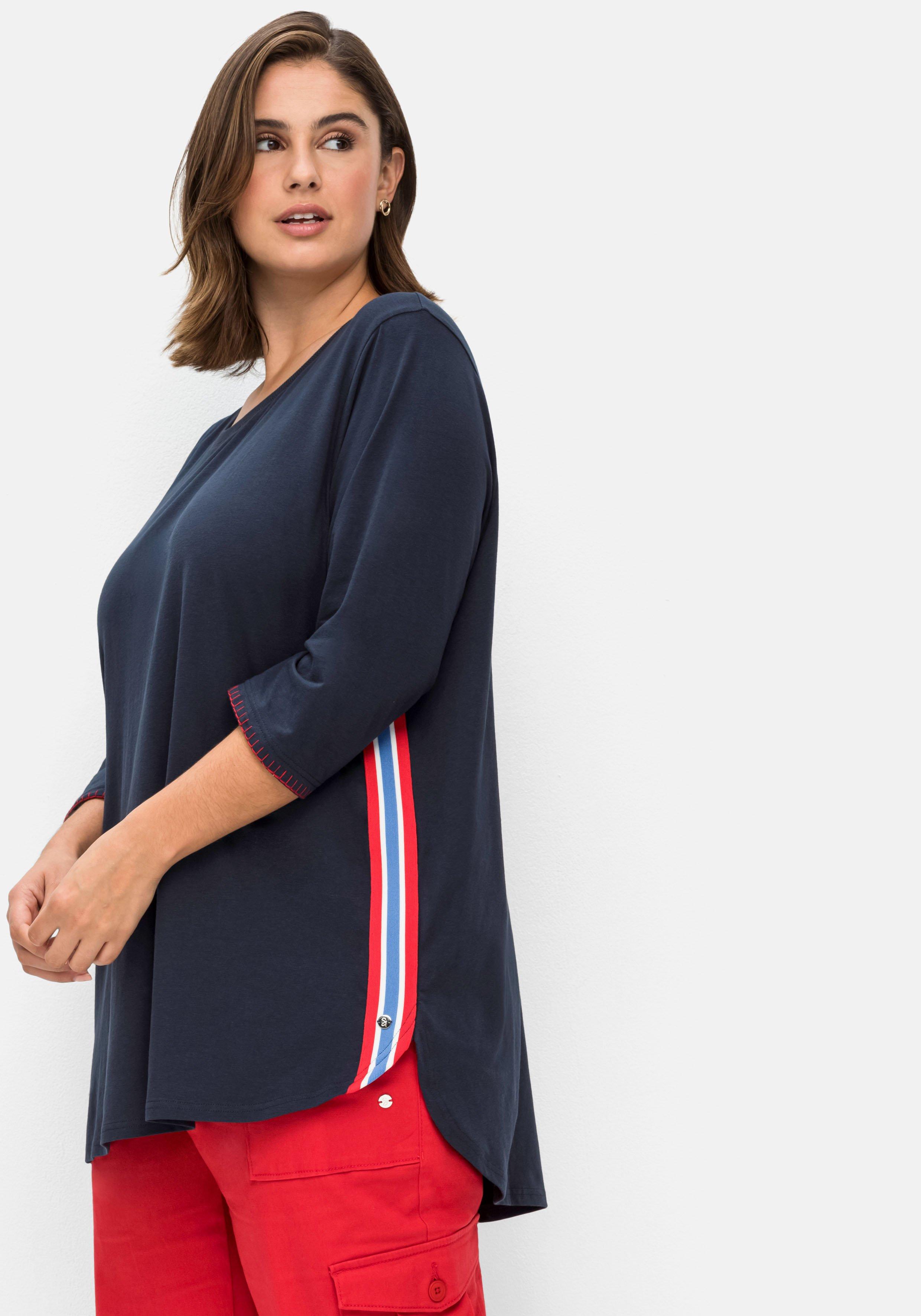 Longshirt mit Galonstreifen seitlich