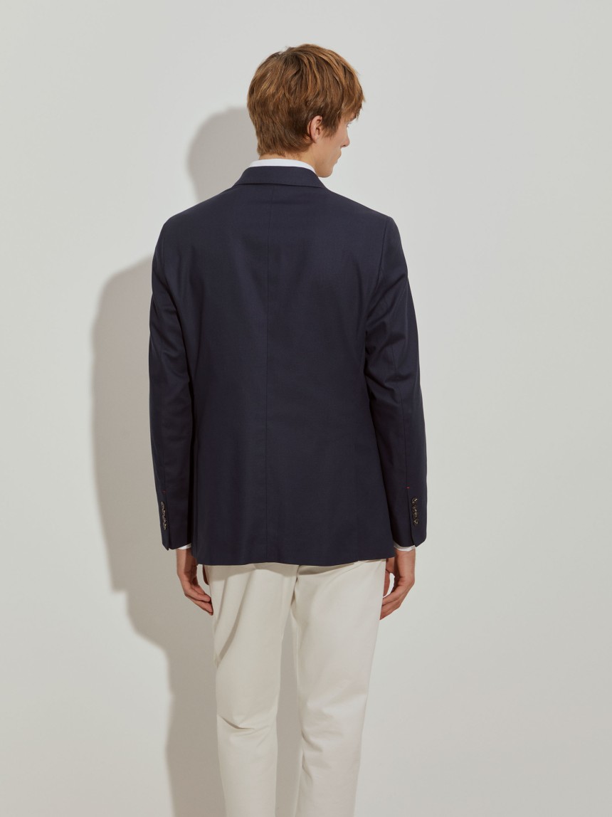 Blazer slim fit com bolsos