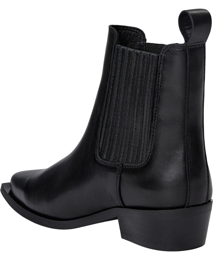 Shoe Biz Isabella Black