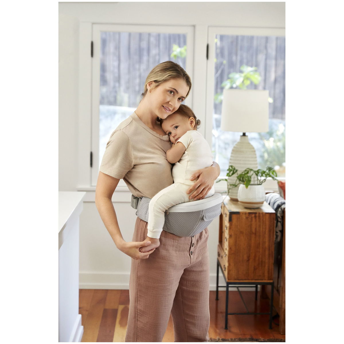 ergobabyergobaby   Alta Hüftsitz Babytrage pearl grey