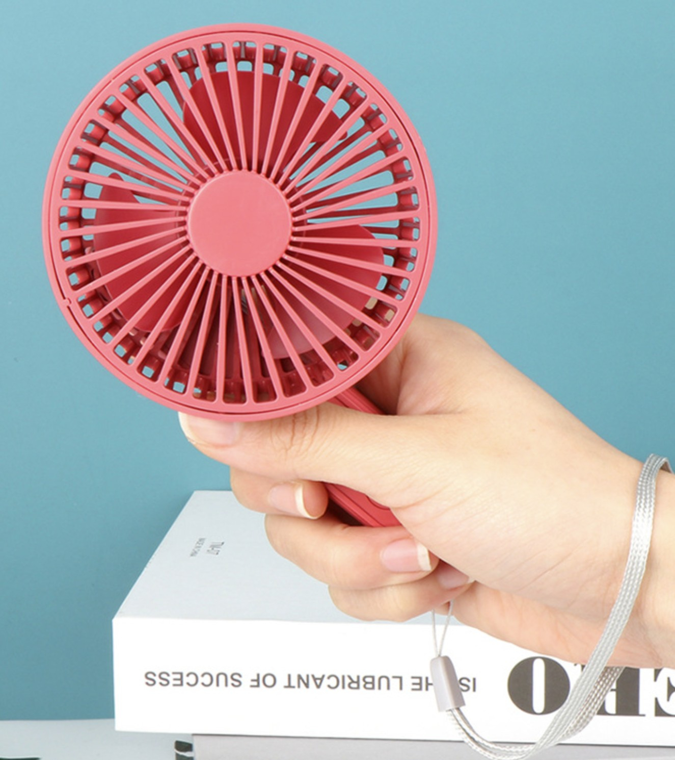 (Ø85mm) Hand Ventilator Tragbarer Lüfter Wiederaufladbarer Taschenventilator mit Handschlaufe - Korall