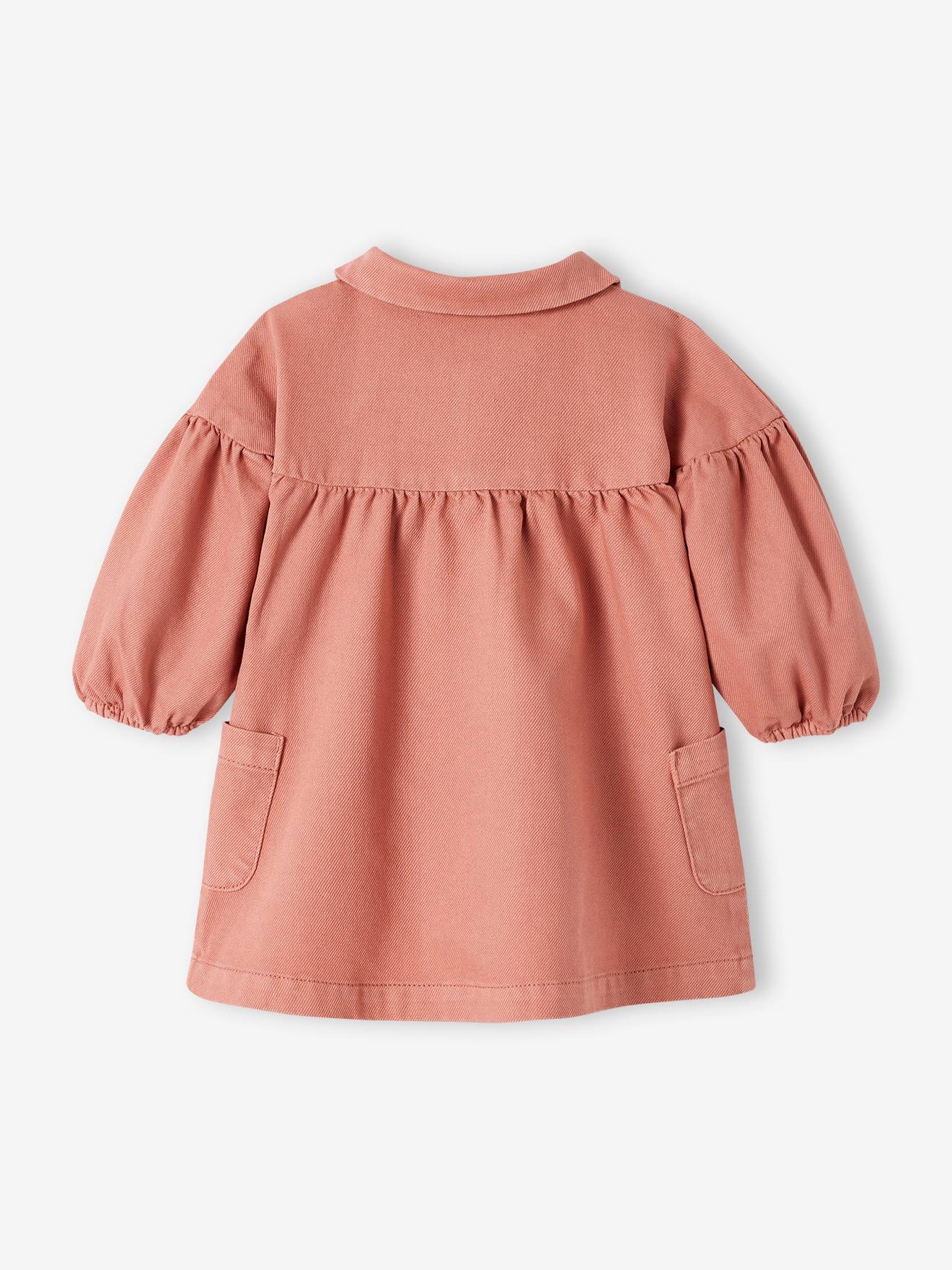 Vestido rosa de sarja com gola Peter Pan para bebê