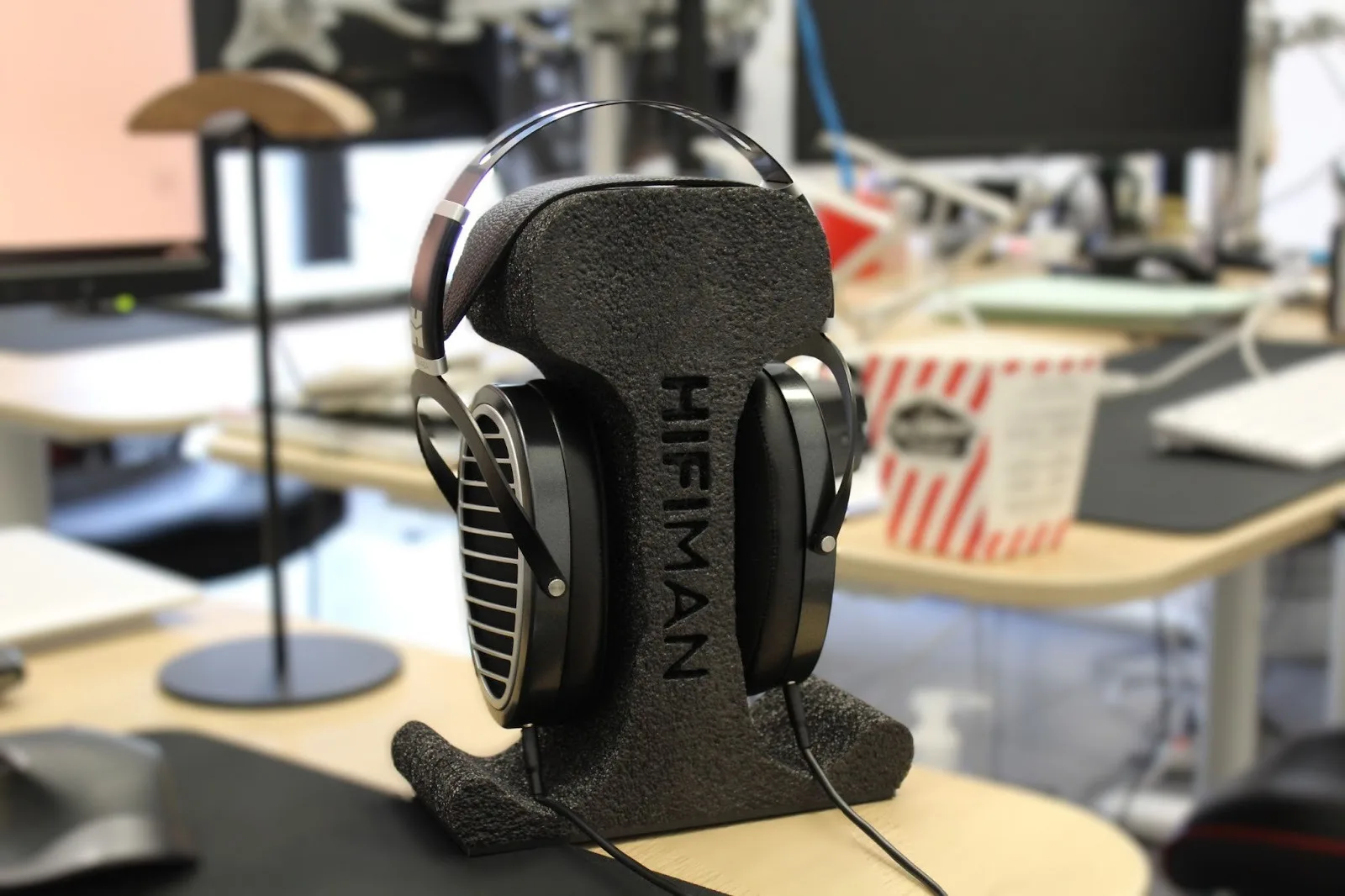 HiFiMAN Ananda Stealth Magnet Casques hi-fi
