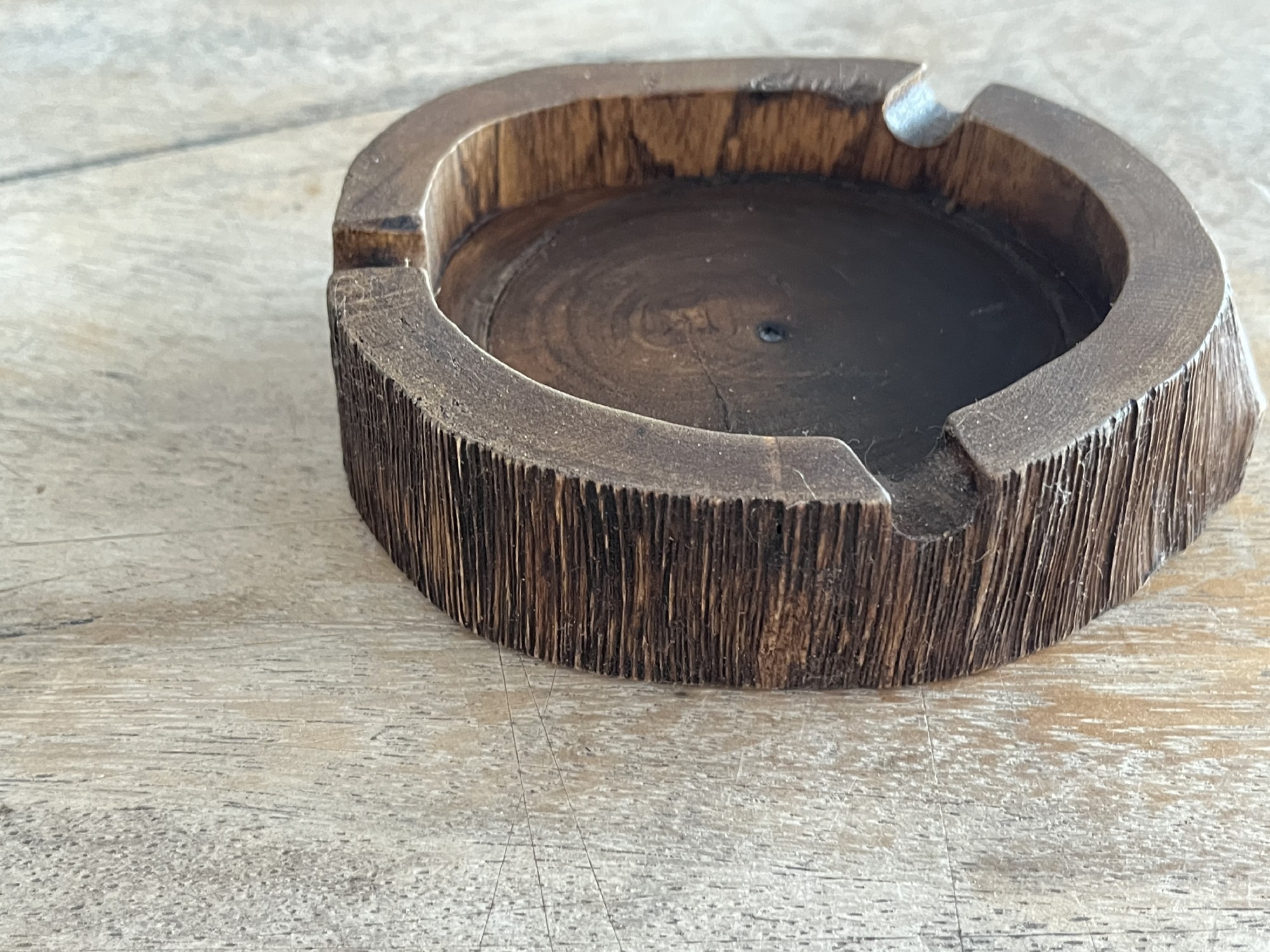 Aschenbecher aus Akazienholz, Ø 13 cm, H 3 cm günstig bestellen