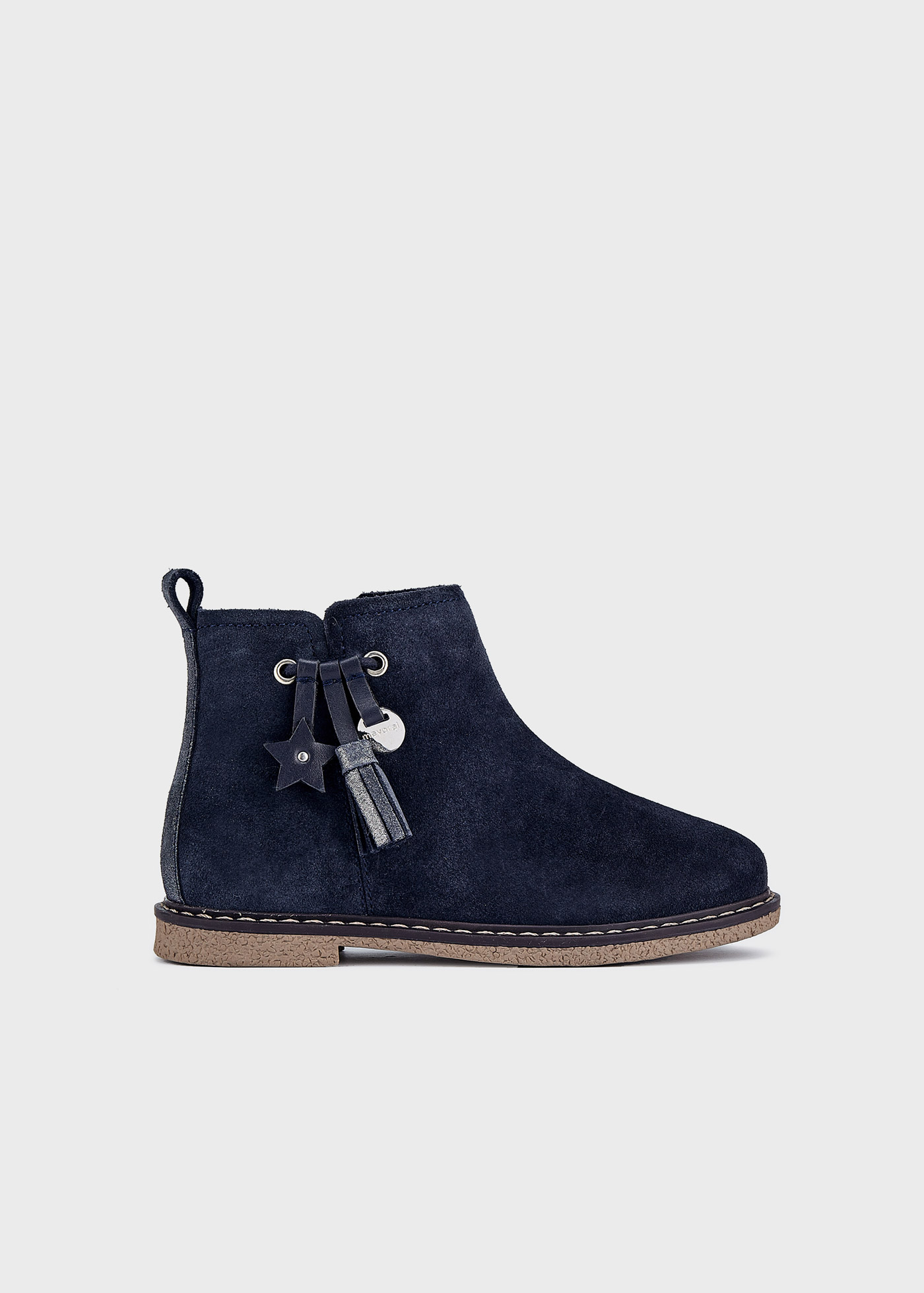 Botas de tornozelo em couro sustentável para meninas