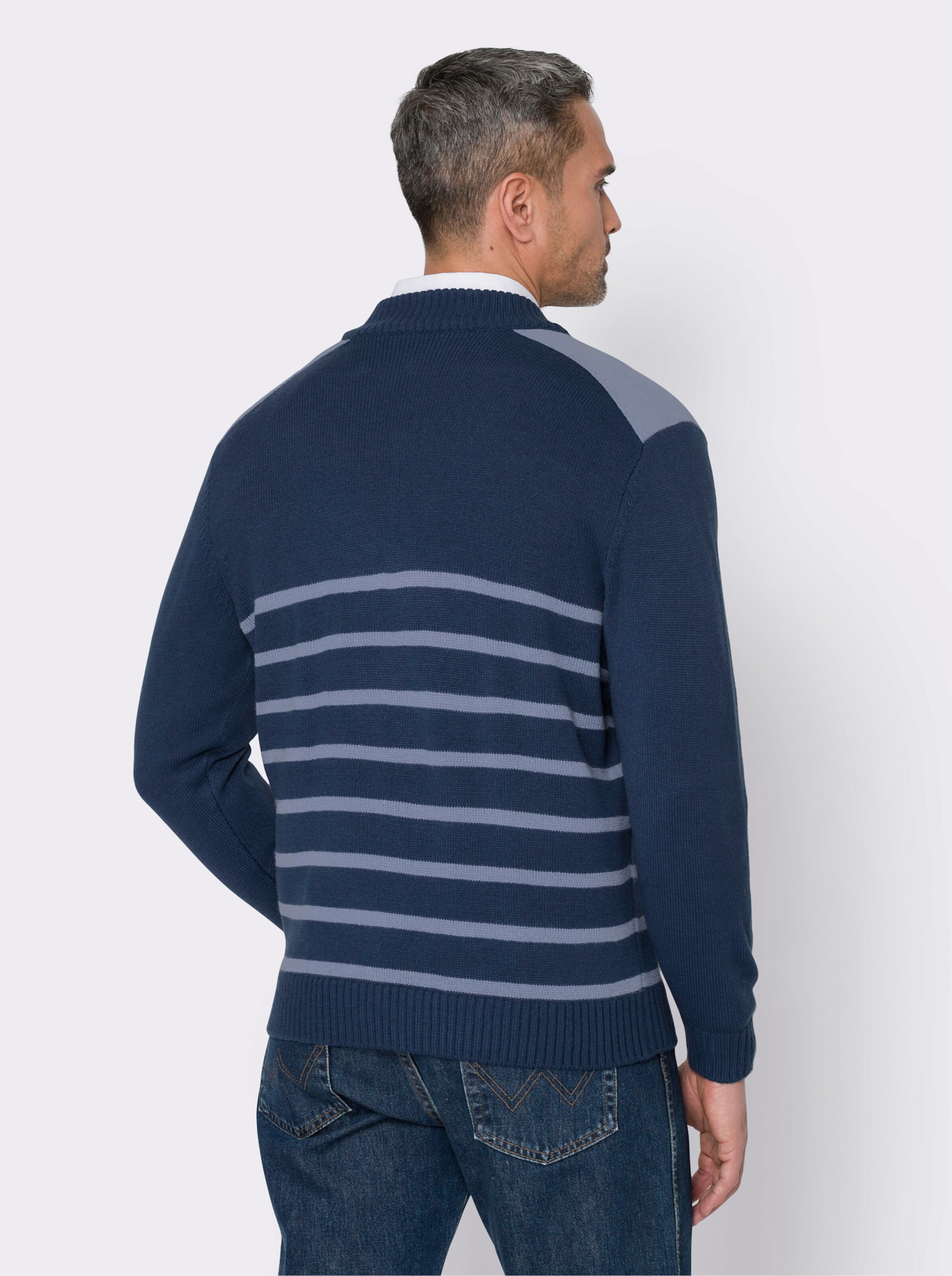 Pullover