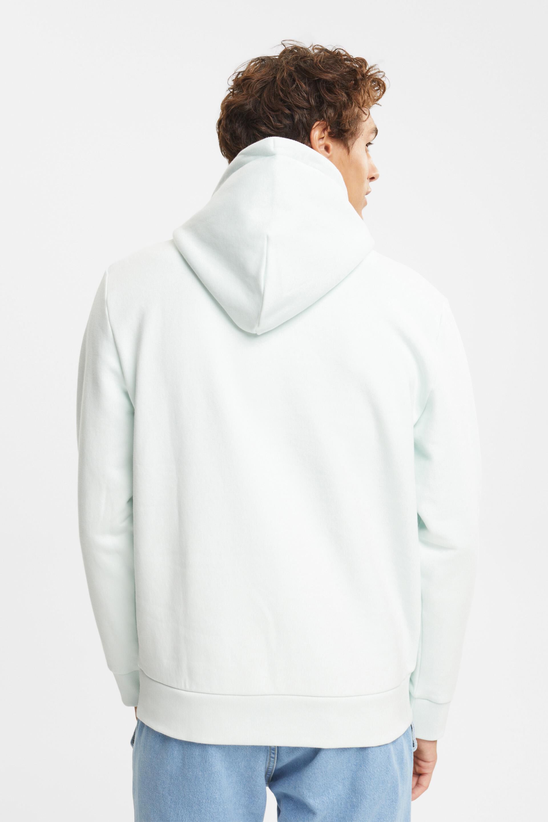 En matière recyclée le sweat à capuche à logo brodé