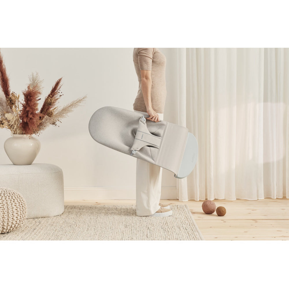 Køb BabyBjörn Light Beige Skråstol Bliss