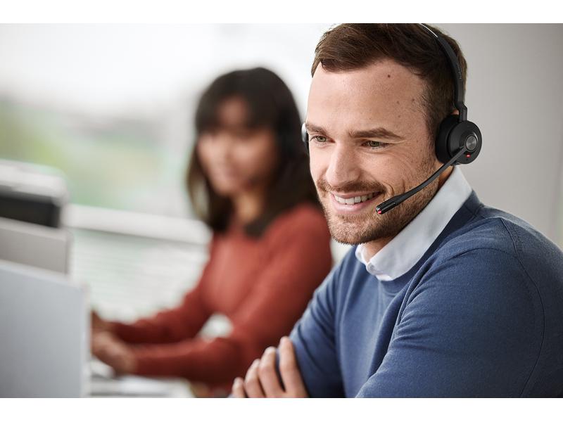 Jabra Headset Engage 55 MS Duo USB-C Professionell klingende Anrufe. Ganz gleich, wo Sie arbeiten