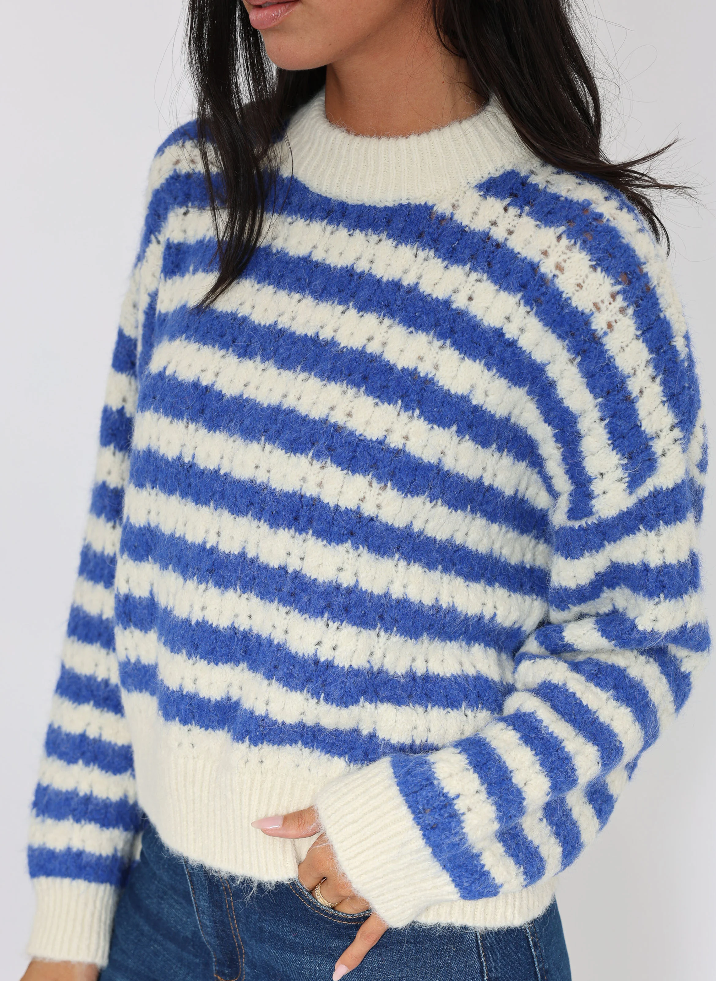 CENDY - Pull ample col rond rayé en maille mélangée | Blanc