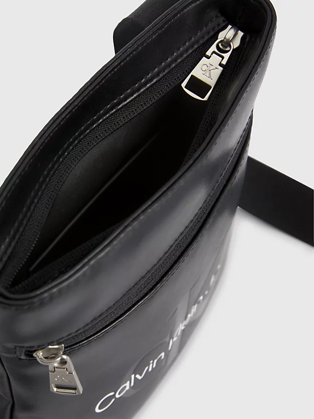 Bolsa de ombro plana com logotipo