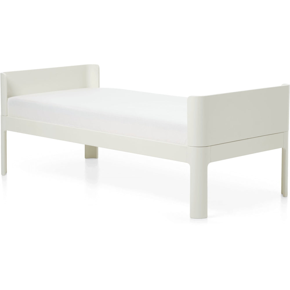 Køb FLEXA Creme Nova Juniorseng 150x70 cm