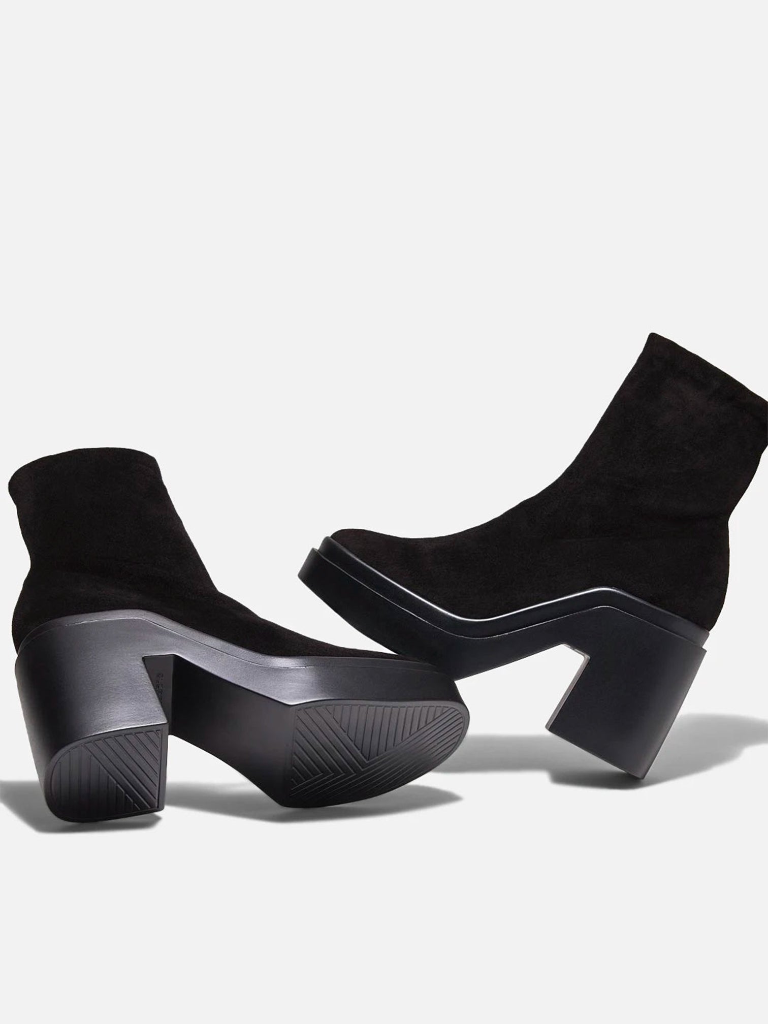 NINA, suede stretch black