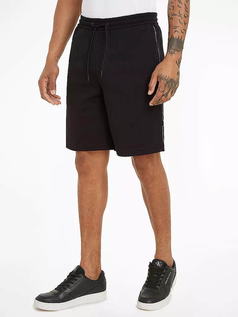 CALVIN KLEIN JEANS Sweatshorts  schwarz