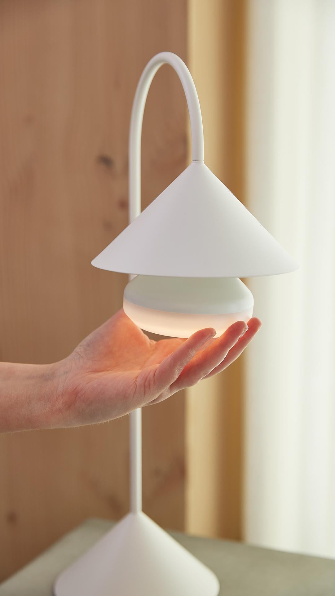 Frandsen  Grasp Portable lampe, hvid - H47