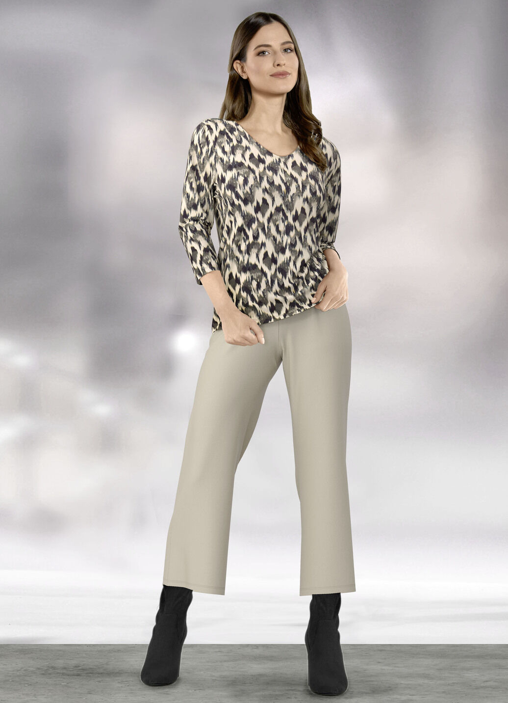 Shirt mit farbbrillantem Allover-Druck