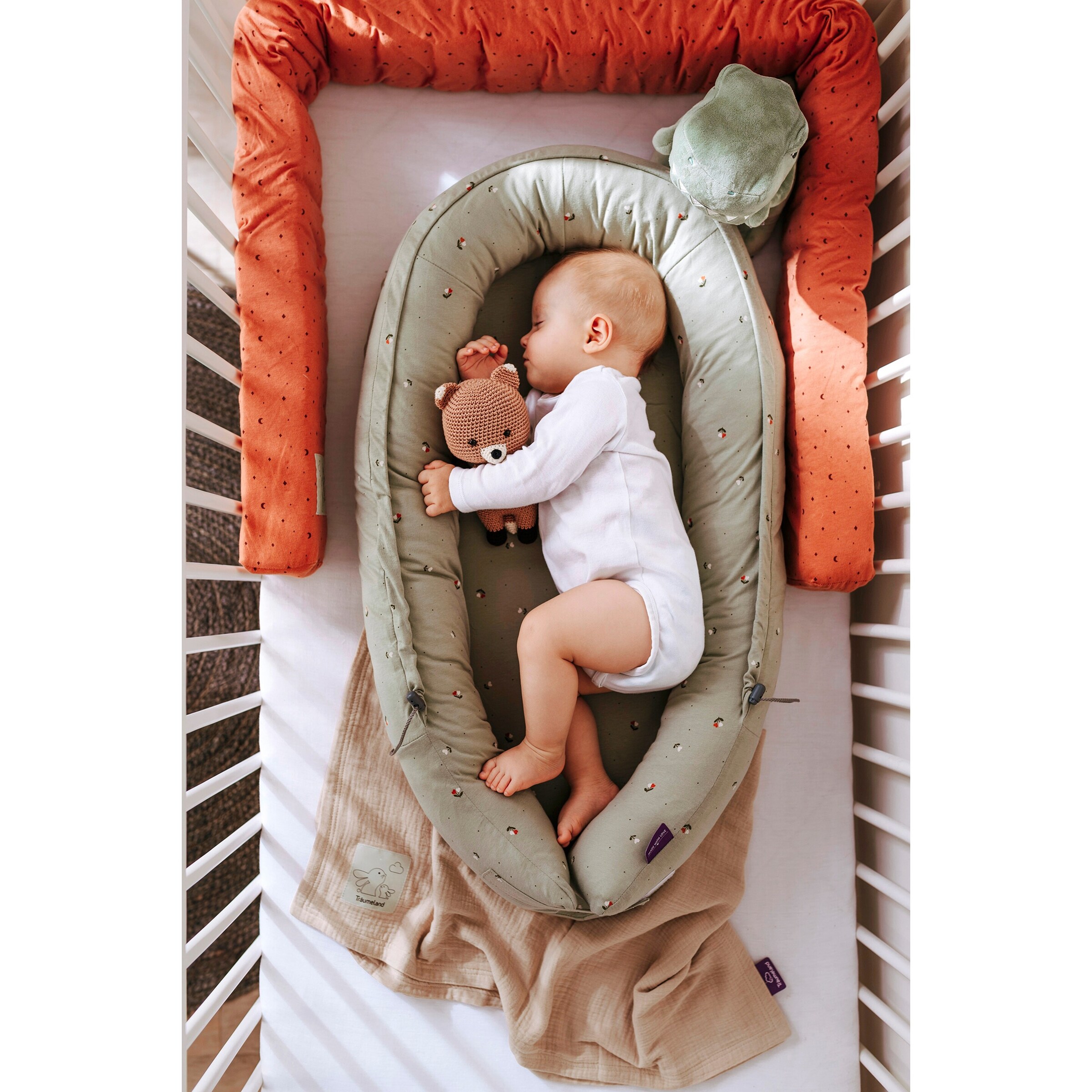 Träumeland Kuschelnest Home Premium Fiore grün