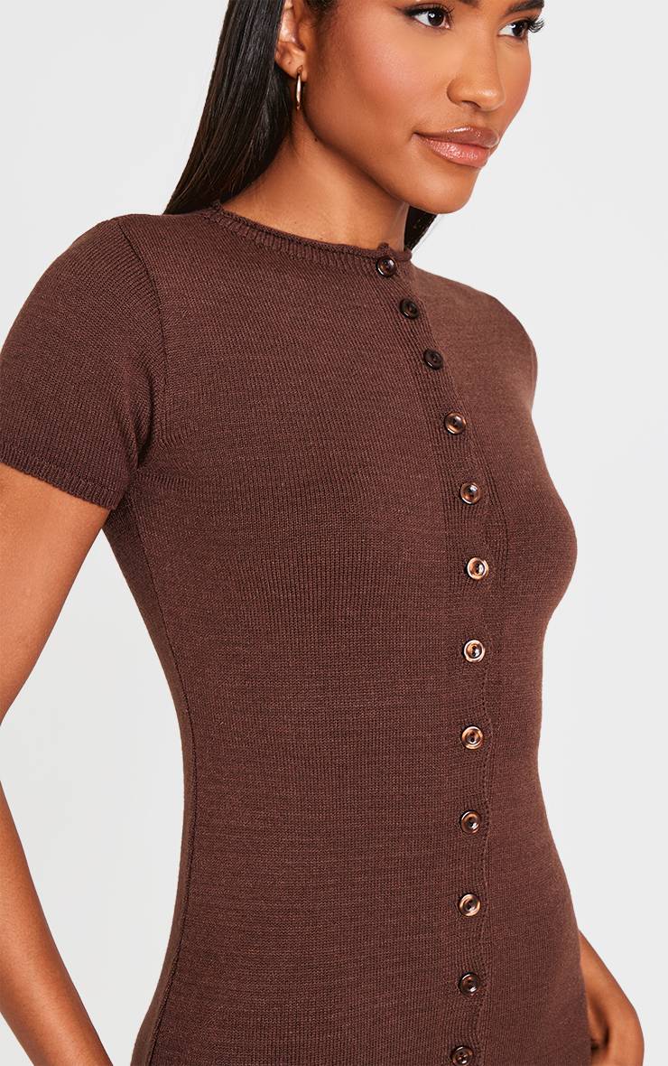 Chocolat Robe Mini En Maille Douce Boutonnée Sur Le Devant