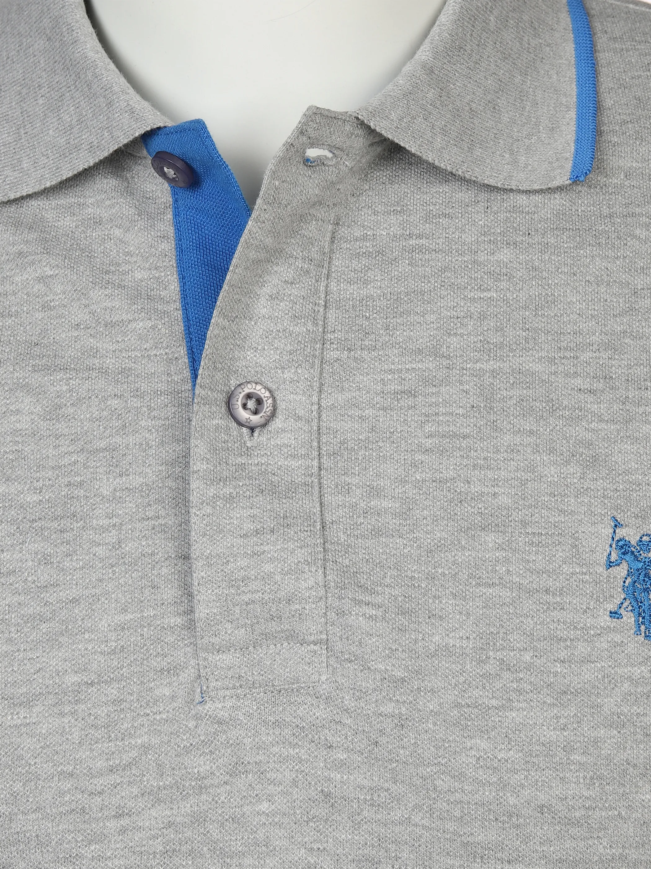 Herren Poloshirt mit Stickerei