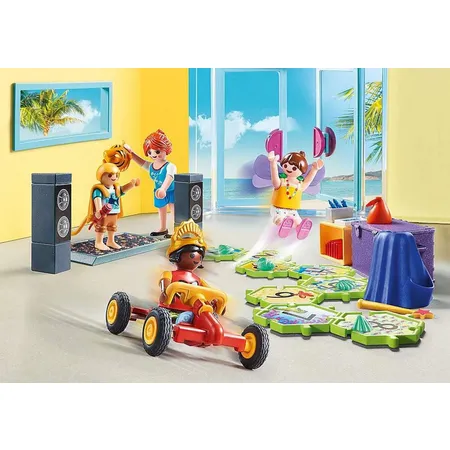 PLAYMOBIL® 70440 Family Fun Kids Club