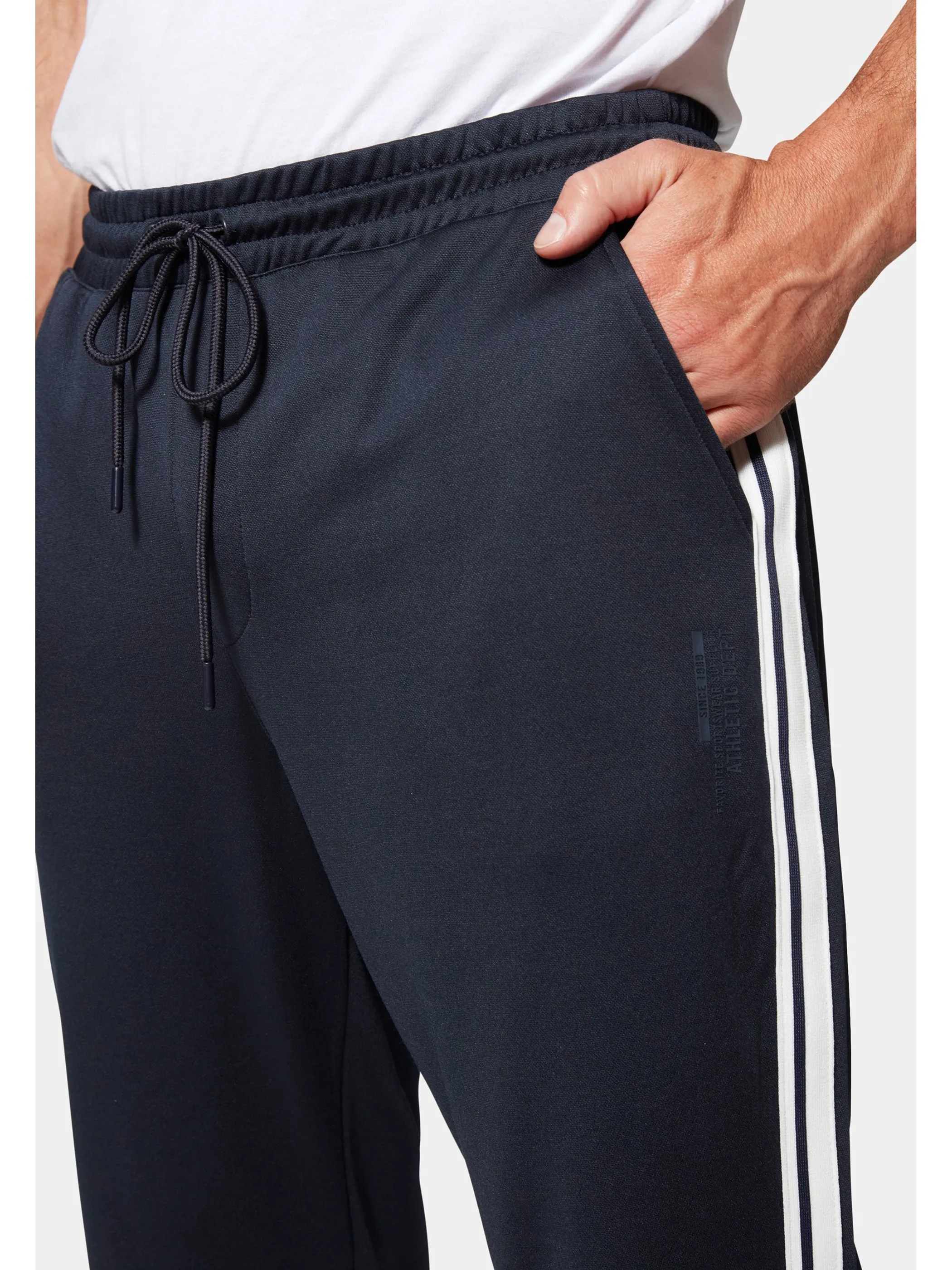 Herren Sporthose James Racing Tapered Fit