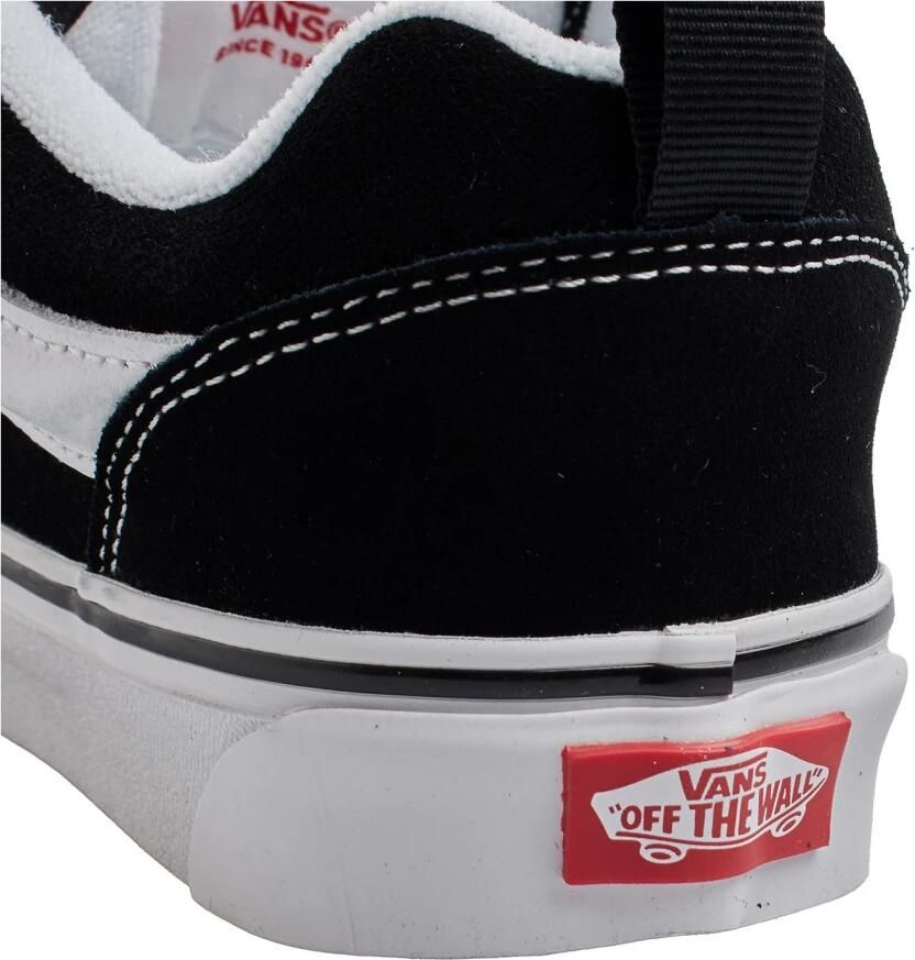 Vans Knu Skool | Black True White Zwart Suede Lage sneakers Unisex