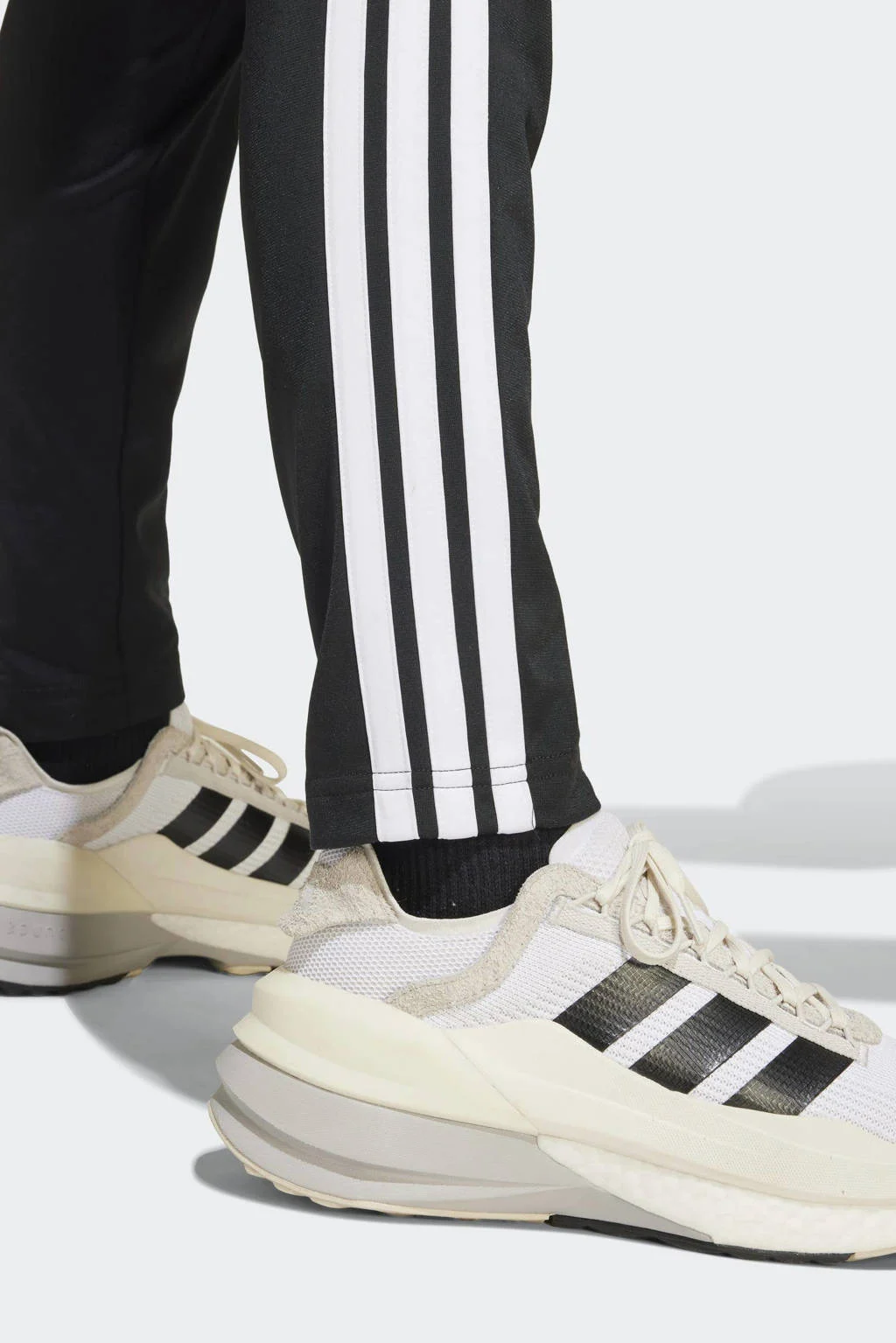 adidas Sportswear Juniortrainingspak zwart/wit