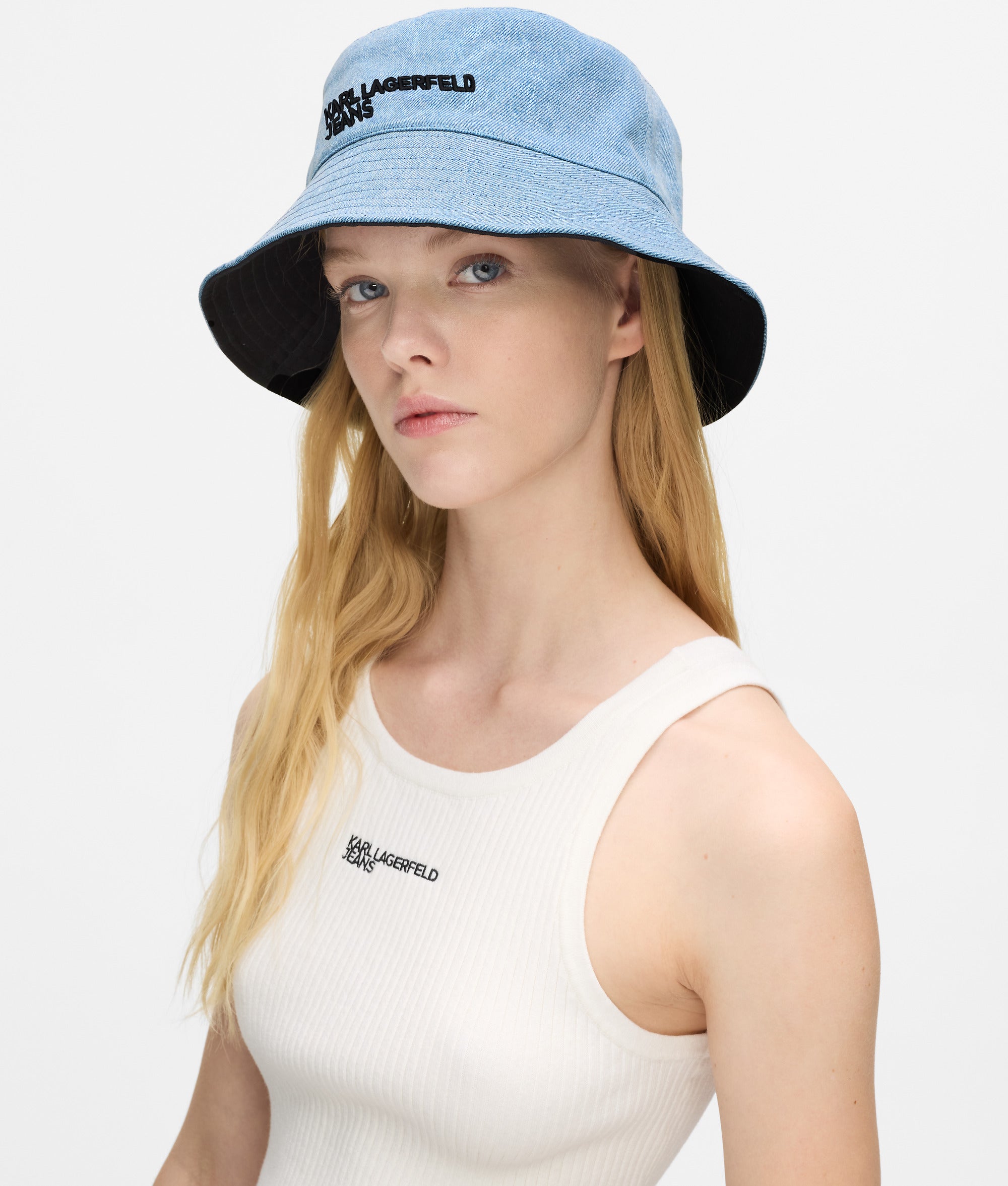 Omkeerbaar denim vissershoedje