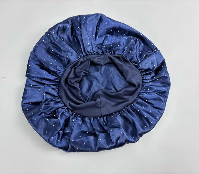 Satin-sovehue med rhinsten Marine blå