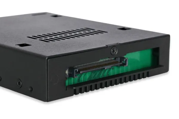 Cremax ICY Dock MB601VK-B - Lagrings mobil rack - Ultra M.2 Card - U.2 - mat sort