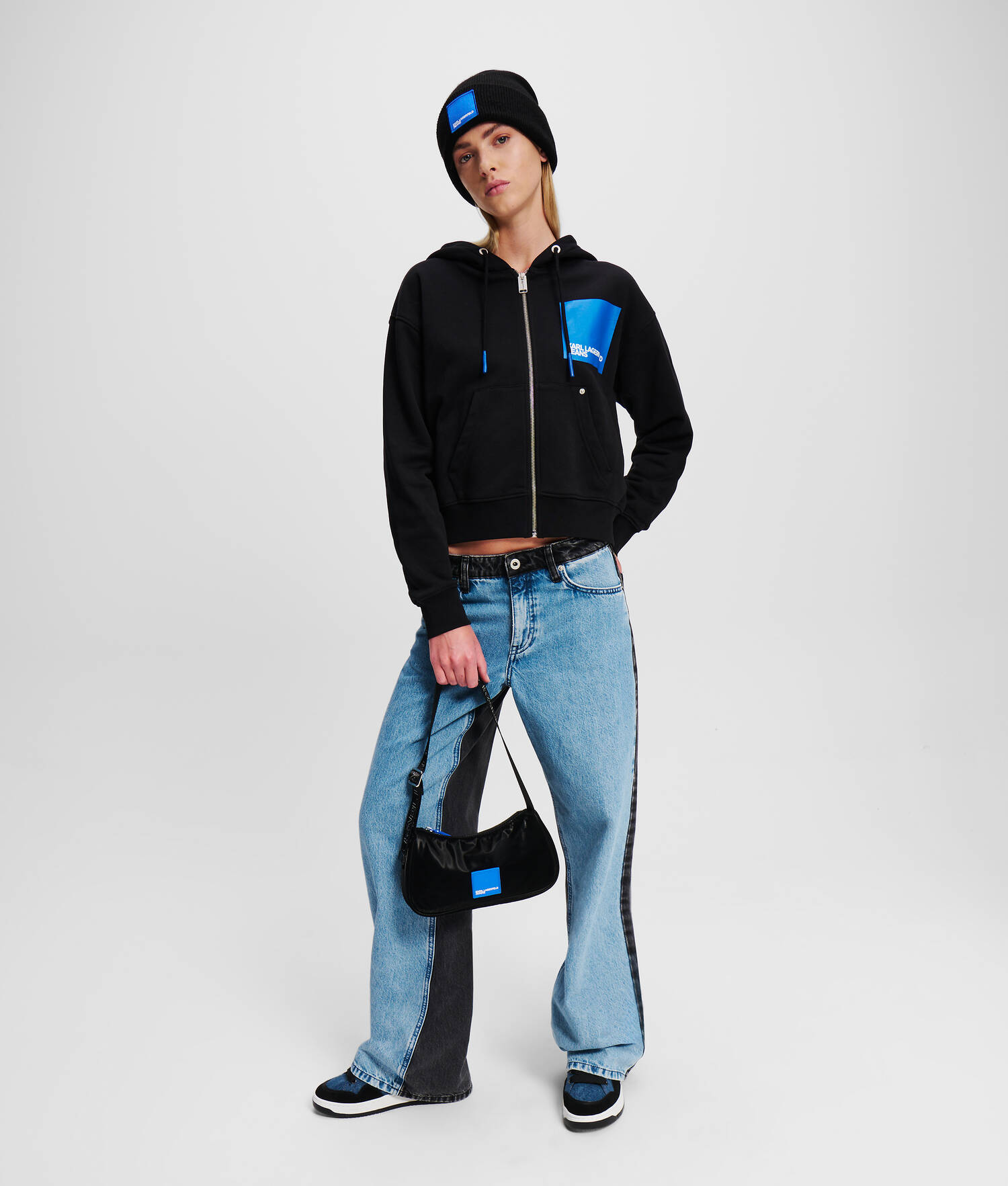 JEAN DÉCONTRACTÉ TAILLE MI-HAUTE À BLOCS DE COULEURS KLJ