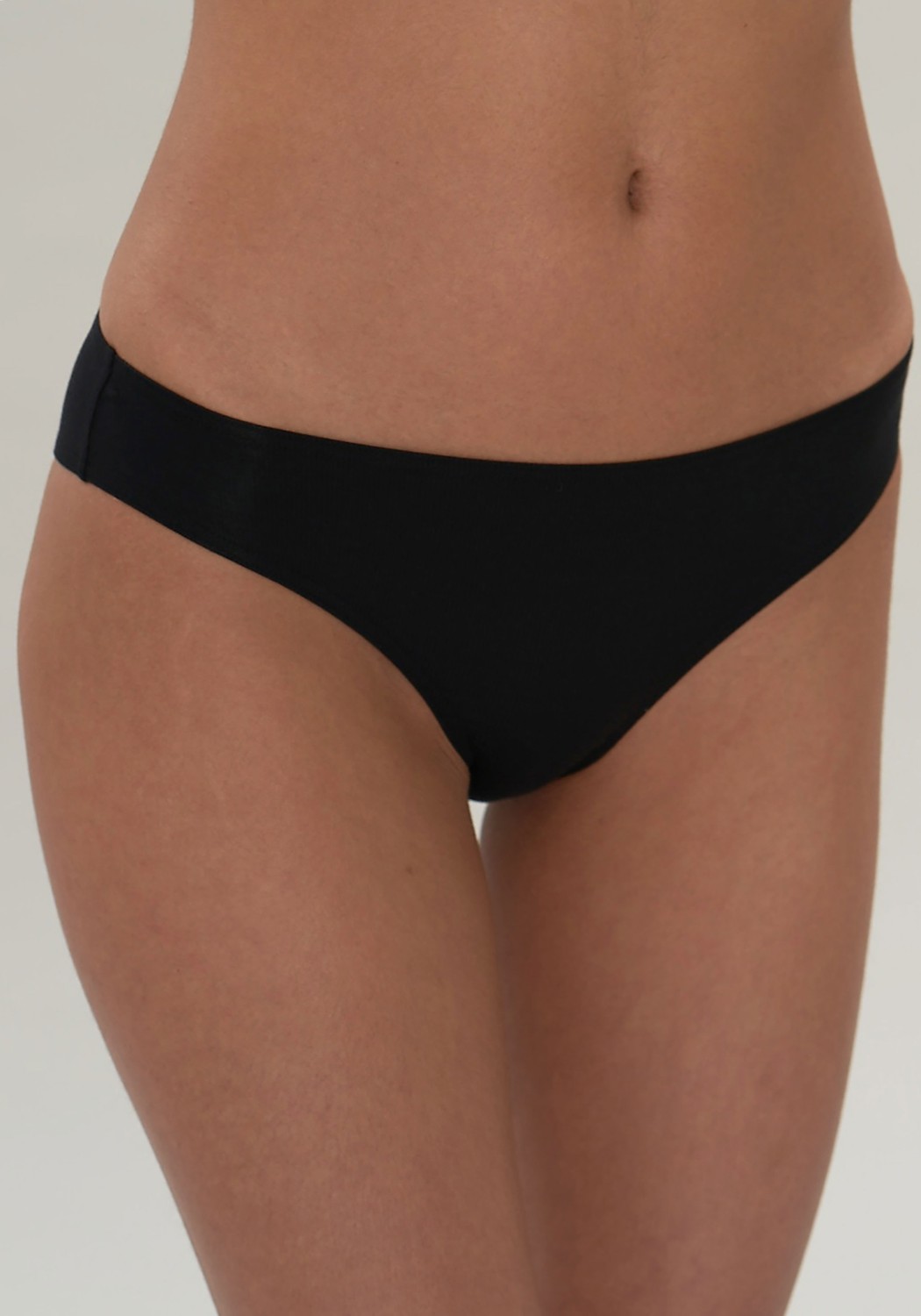 Moi Basics Cheeky Slip Black