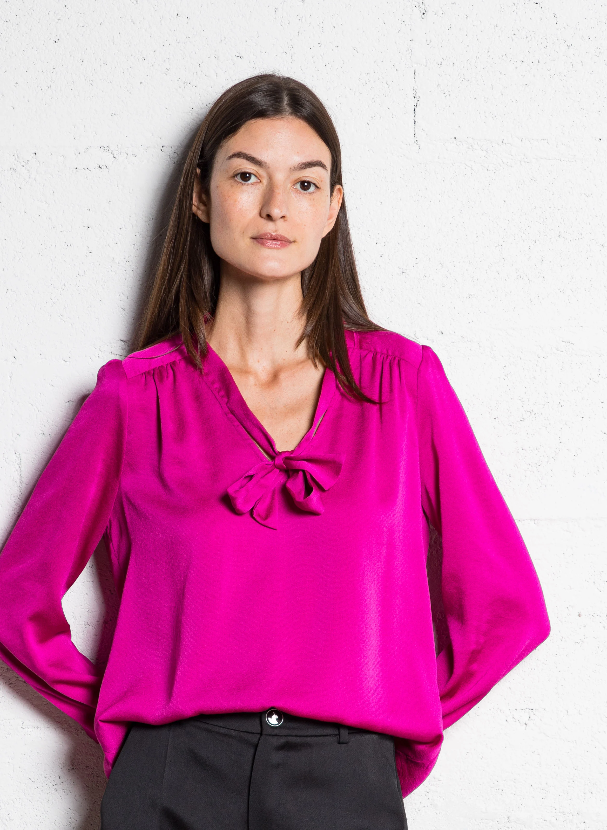 CYRILLE - Blouse droite col lavallière| Rose